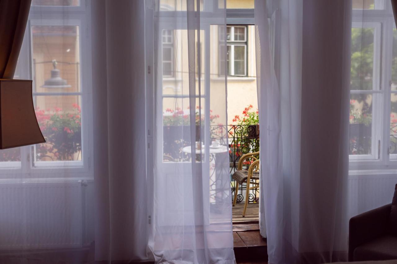 St Andrew'S Apartments 시비우 외부 사진
