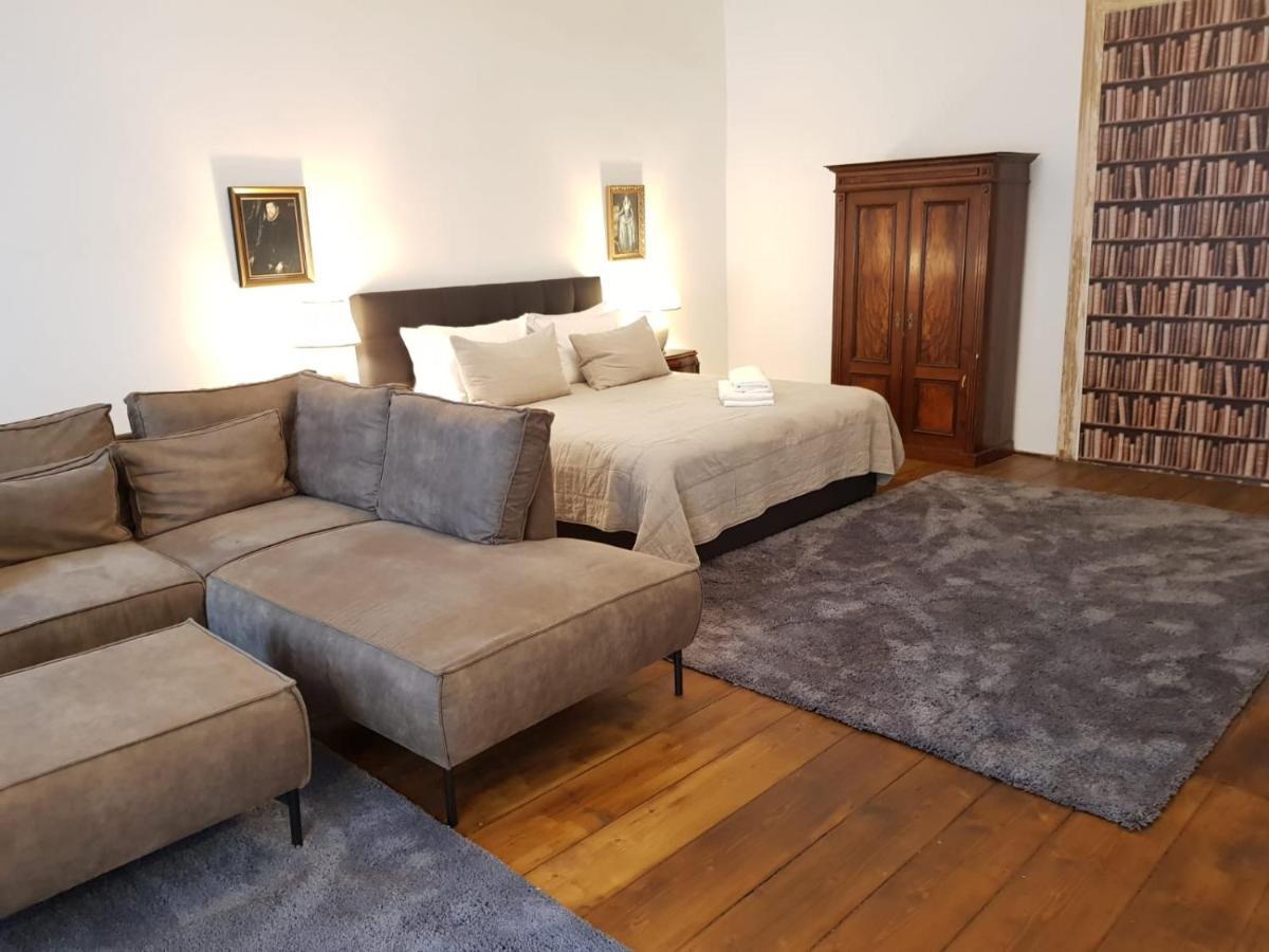 St Andrew'S Apartments 시비우 외부 사진