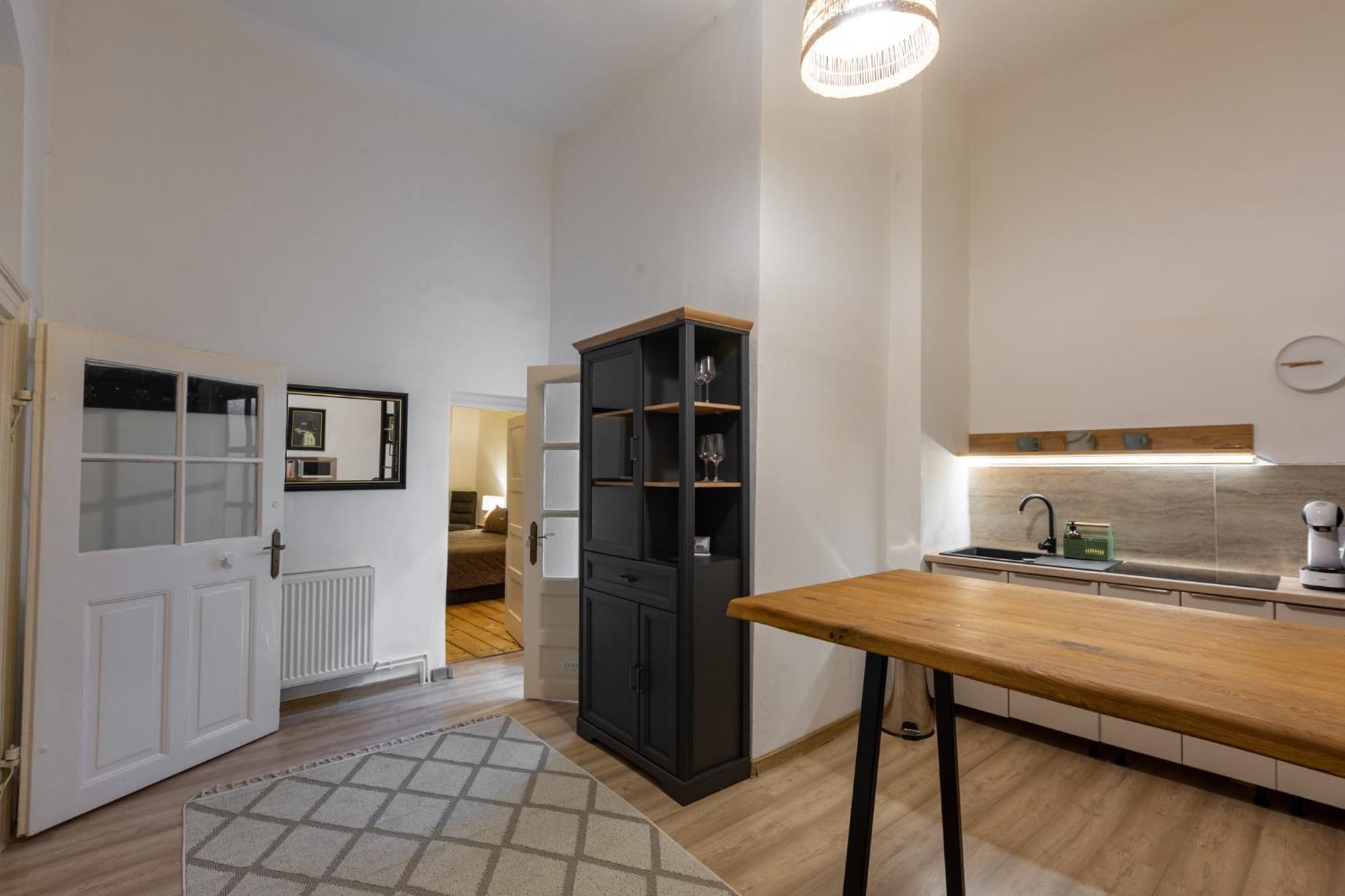 St Andrew'S Apartments 시비우 외부 사진
