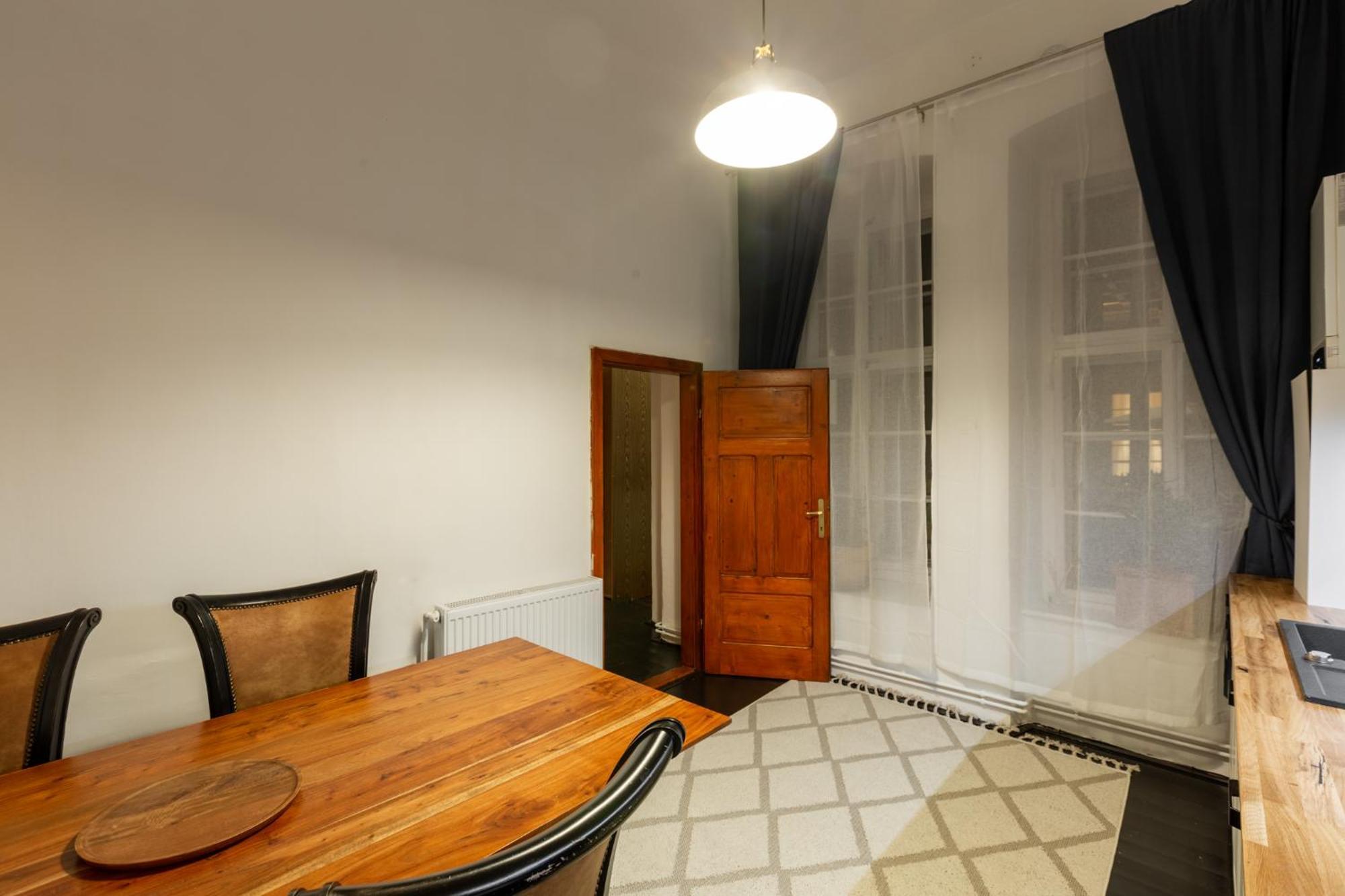 St Andrew'S Apartments 시비우 외부 사진