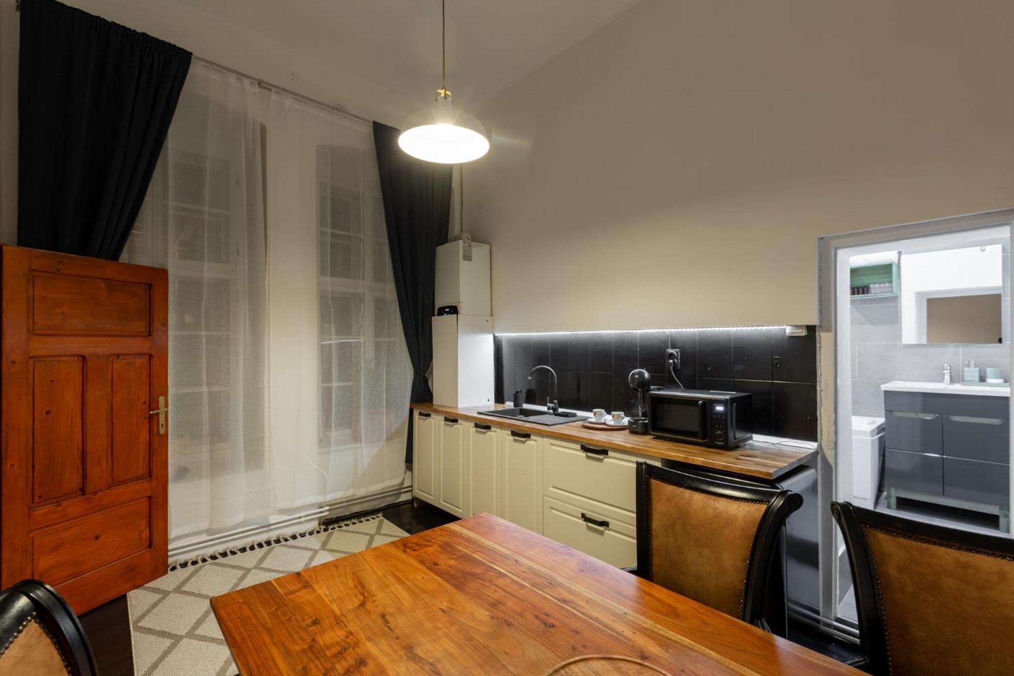St Andrew'S Apartments 시비우 외부 사진